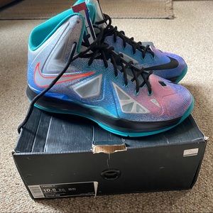 Lebron 11 pure platinum